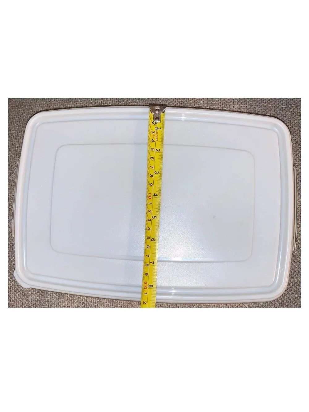Rubbermaid Servin' Saver 20 Deviled Egg Keeper Container w/ White Lid
